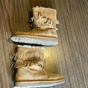 UGG Layered Fringe Boots Women Size 5 Tan Boots S/N 1004953k